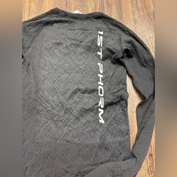 1st Phorm lululemon long sleeve tank - Picture 5 of 6
